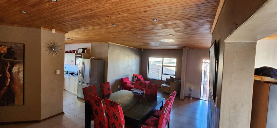 3 Bedroom Property for Sale in Hillcrest Northern Cape